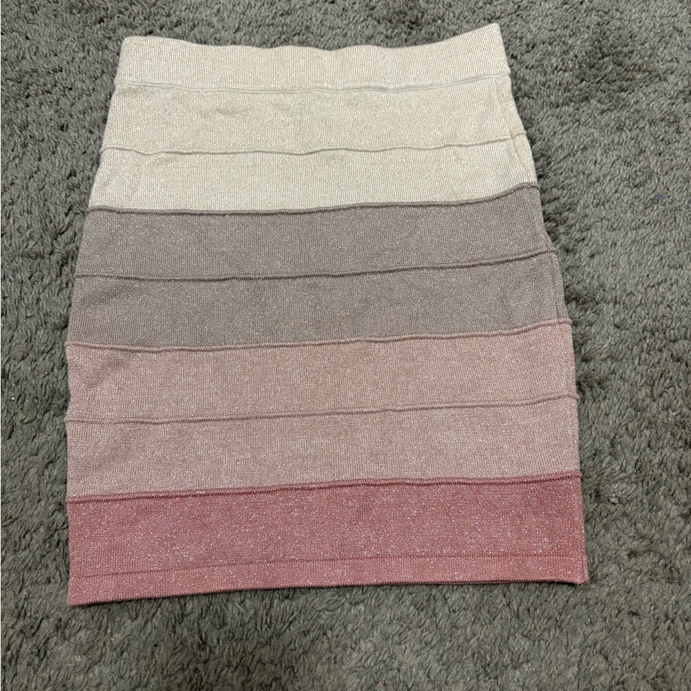 Charlotte Russe Layered Pencil Skirt in Cream and Pink Tones